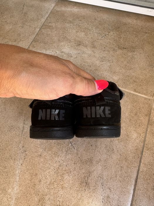 Маратонки Zara u Nike