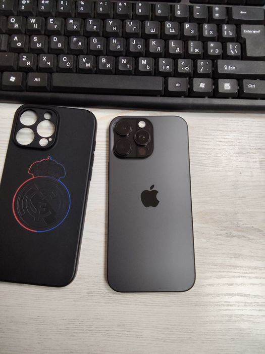 Продается свой телефон IPhone 16 pro max 256 ёмкость батареи 99%