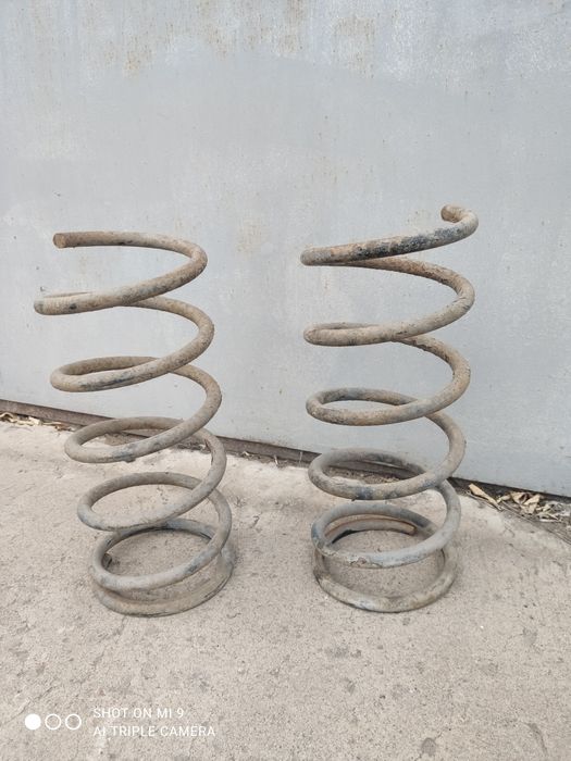 Продам усиленные задание пружины для Митсубиси монтеро спорт для