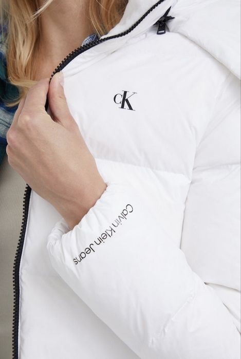 Яке Calvin Klein Jeans- бяло