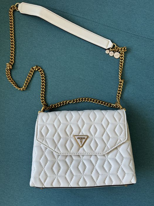 Чанта Guess