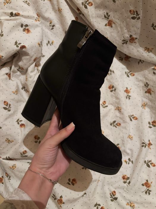 полусапожки на каблуках