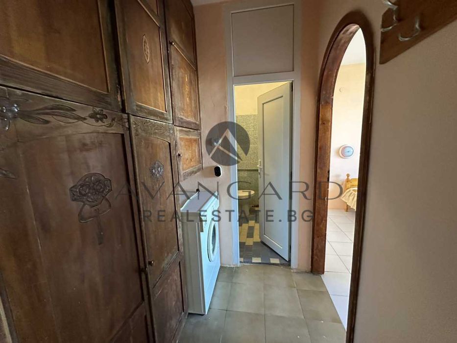 Продава се Двустаен апартамент в Пловдив, Кършияка - 44 кв.м за 1625 €/кв.м - Снимка #7