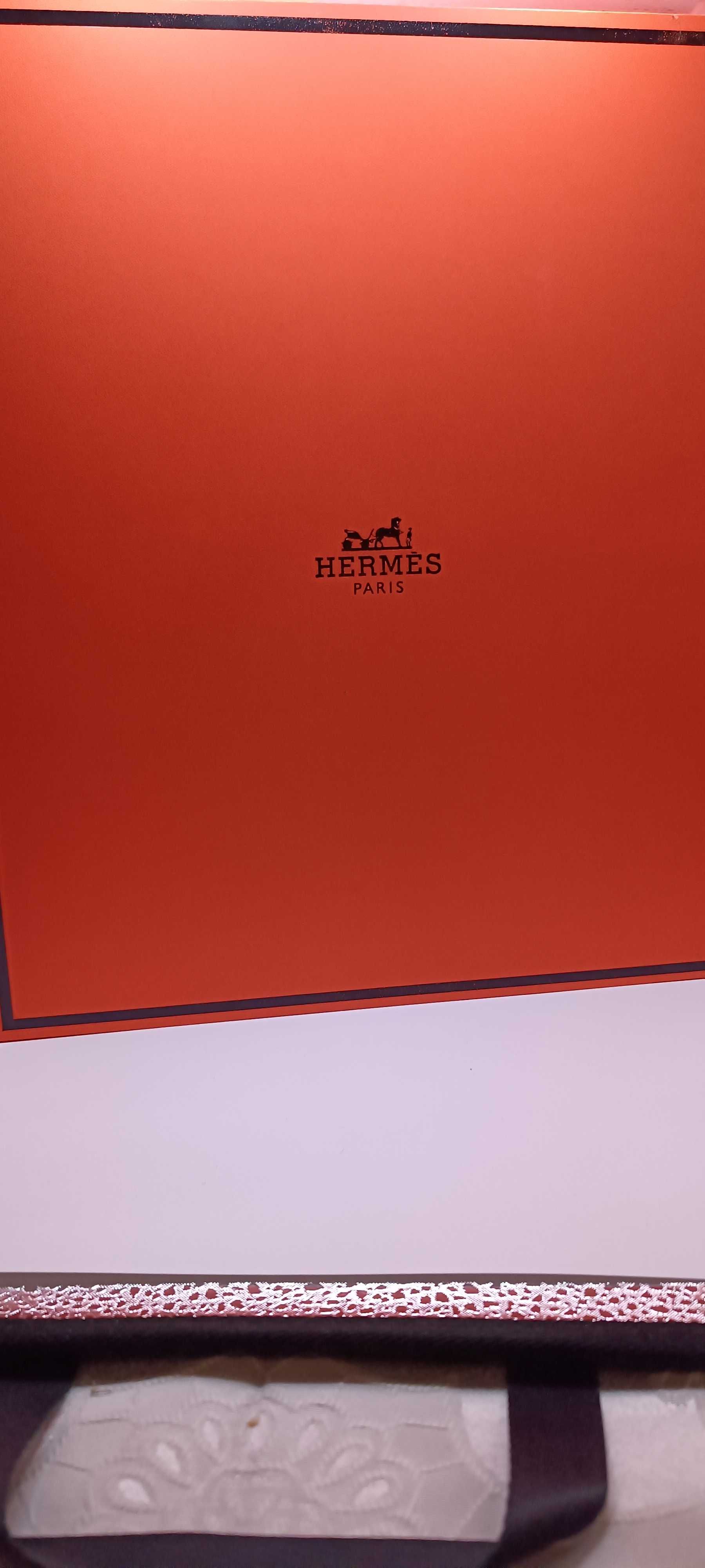 ПРОДАВАМ.: Комплект чаши за вино Hermes