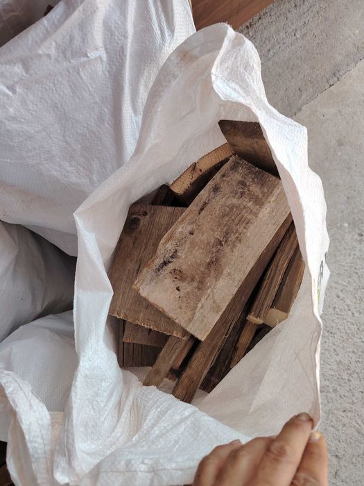 Lemne tăiate la sac