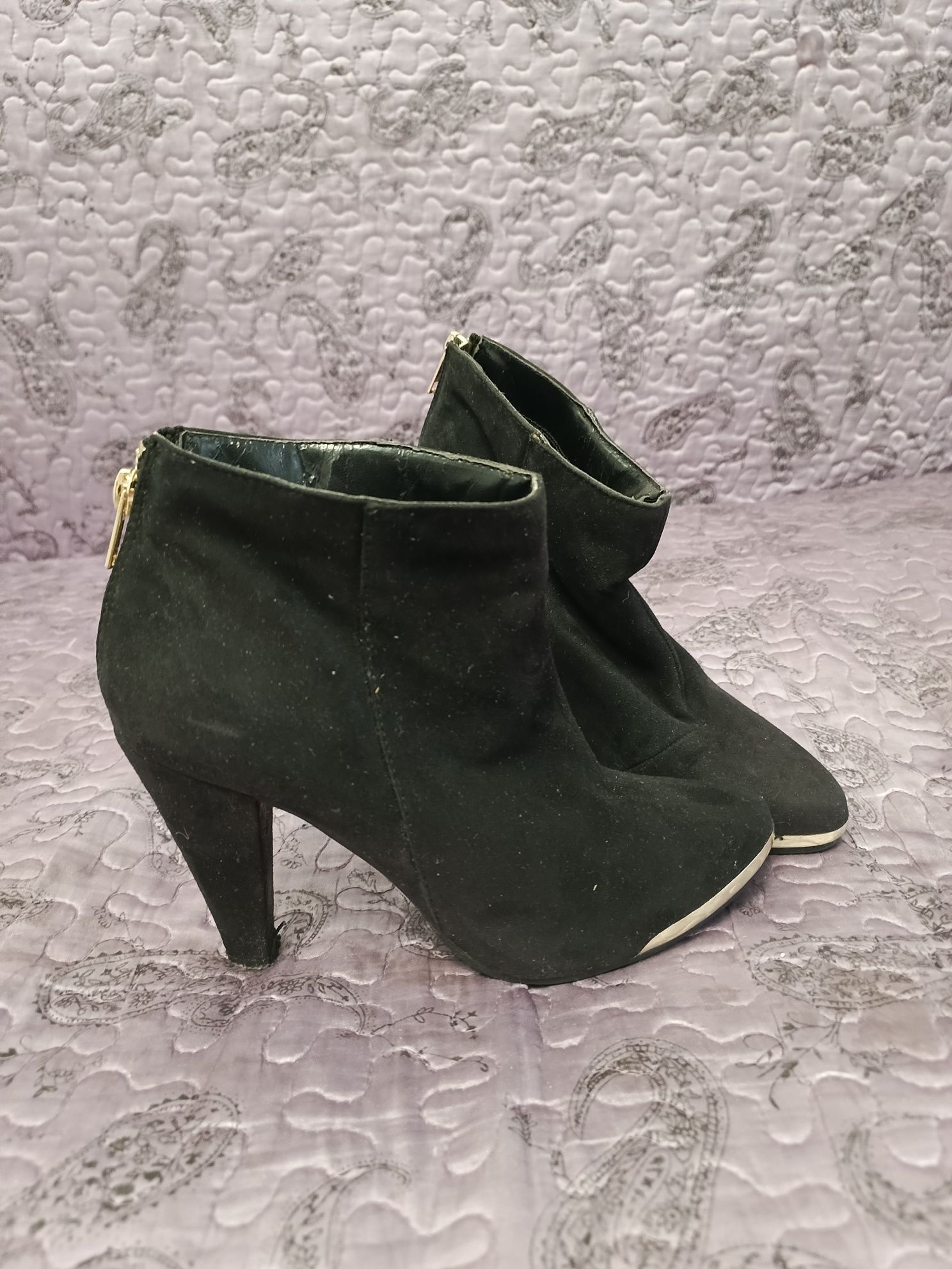 Продаются туфли, сапоги женские, кросовки детские 27р