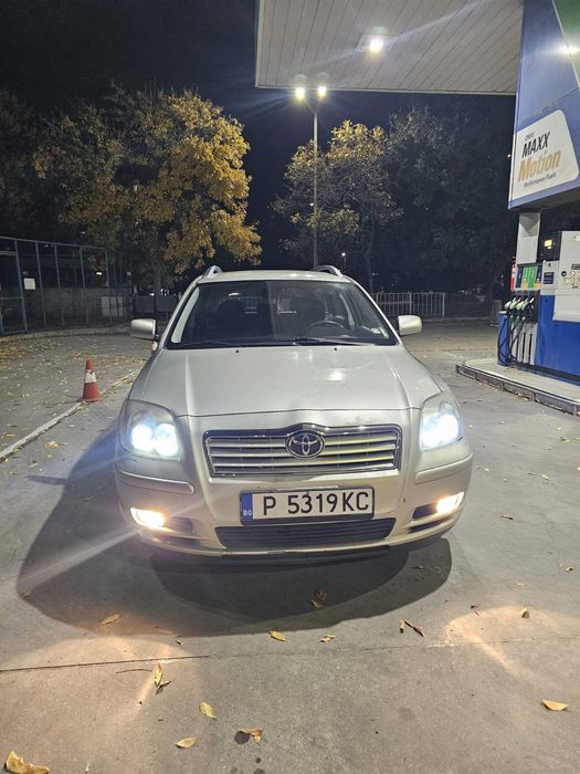 Toyota Avensis Комби