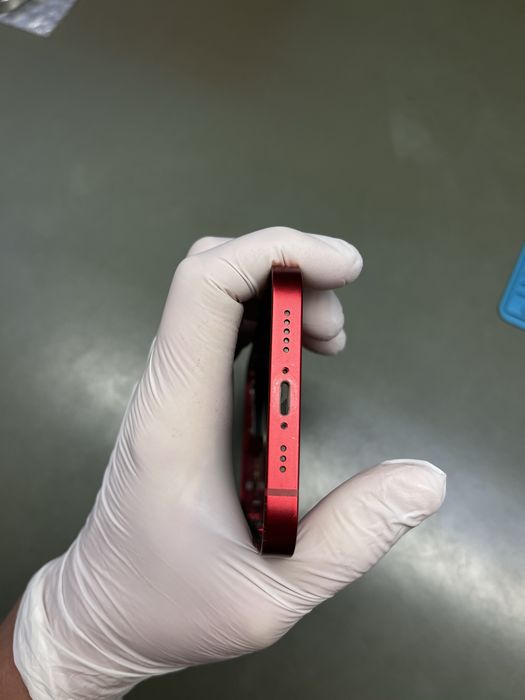 Carcasa originala iphone 13 Rosie