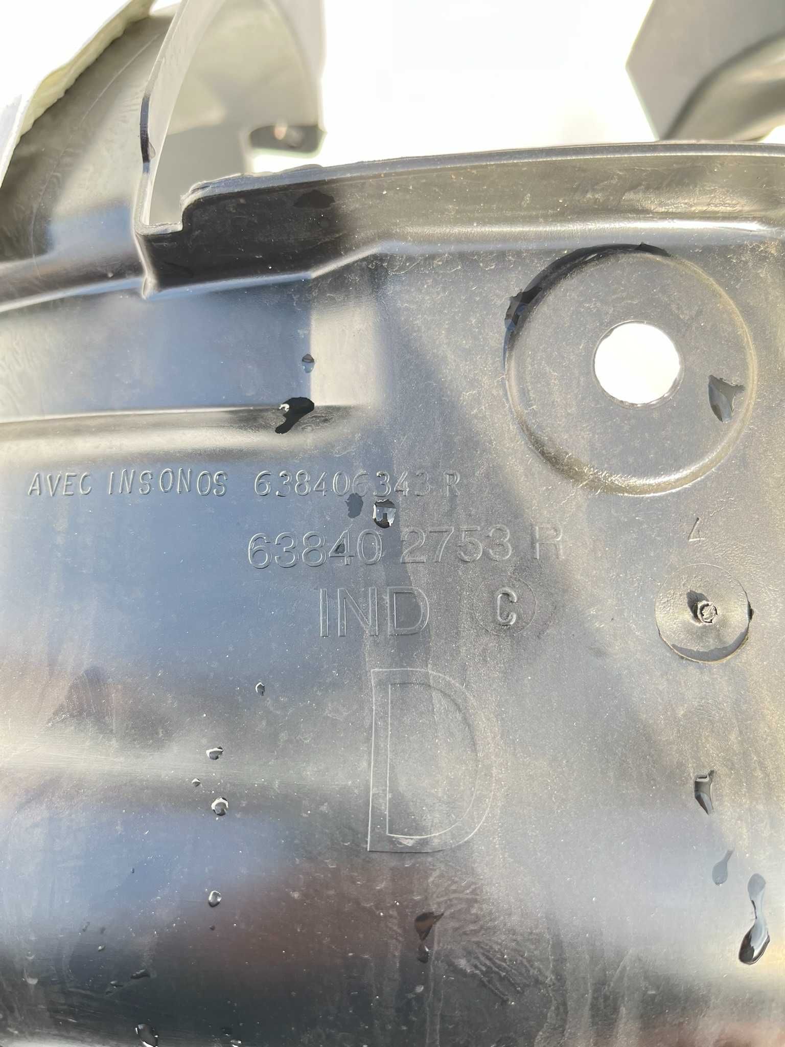 Carenaj roata dreapta fata Dacia Lodgy Dokker nou original Renault