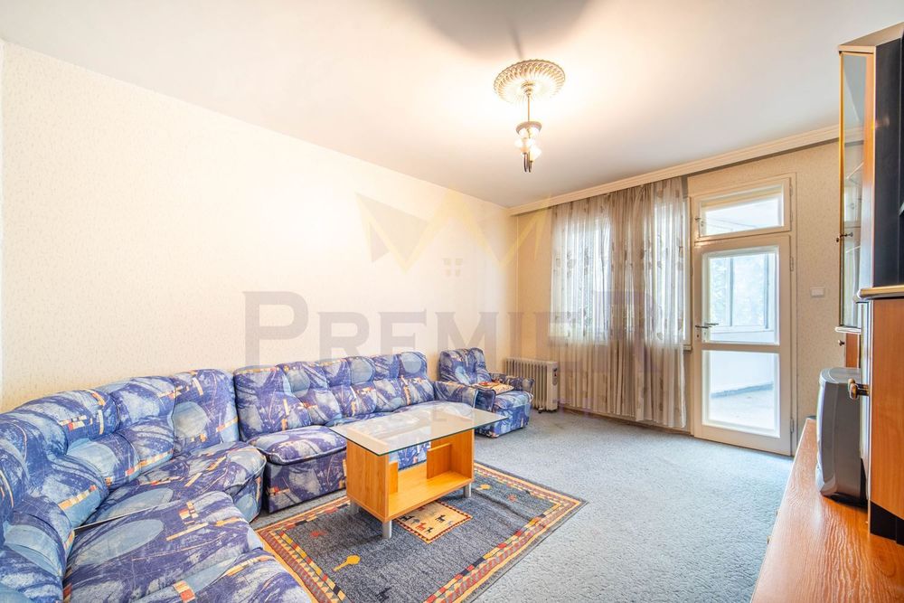 Продава се Четиристаен апартамент в Варна, Лятно кино Тракия - 110 кв.м за 1955 €/кв.м - Снимка #3