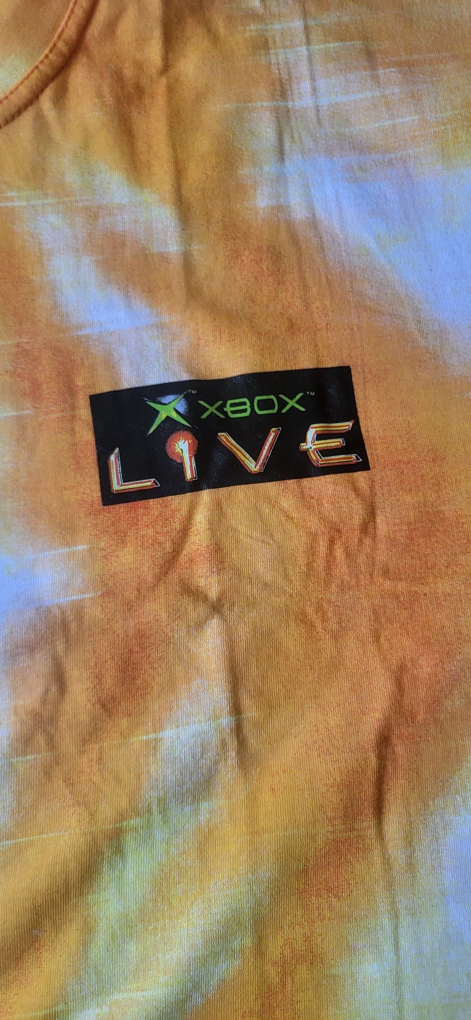 Vând tricouri "xbox live"