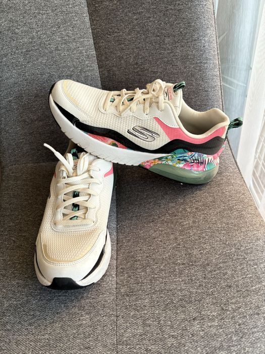 Дамски маратонки Sketchers