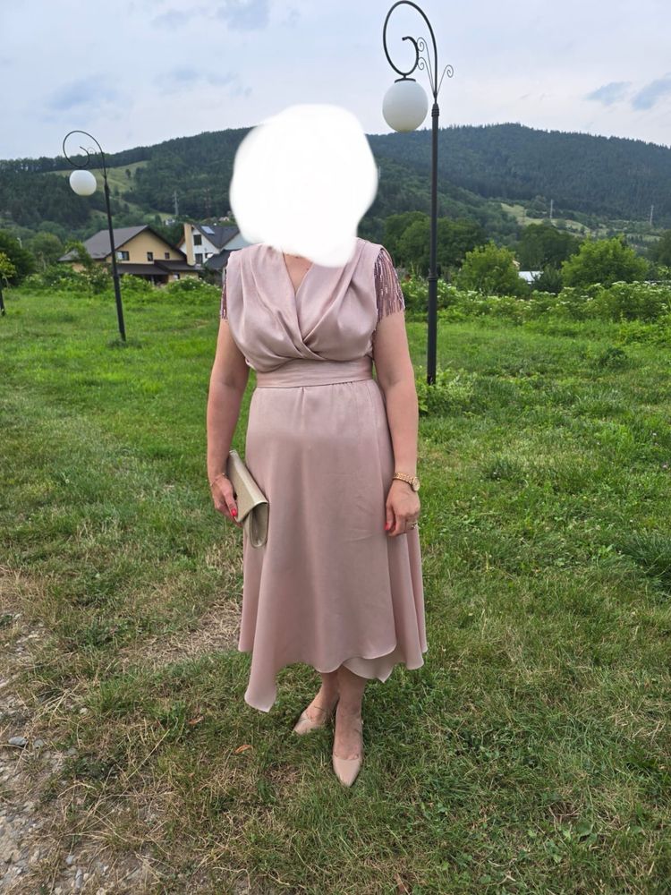 Rochie seara, Mizar