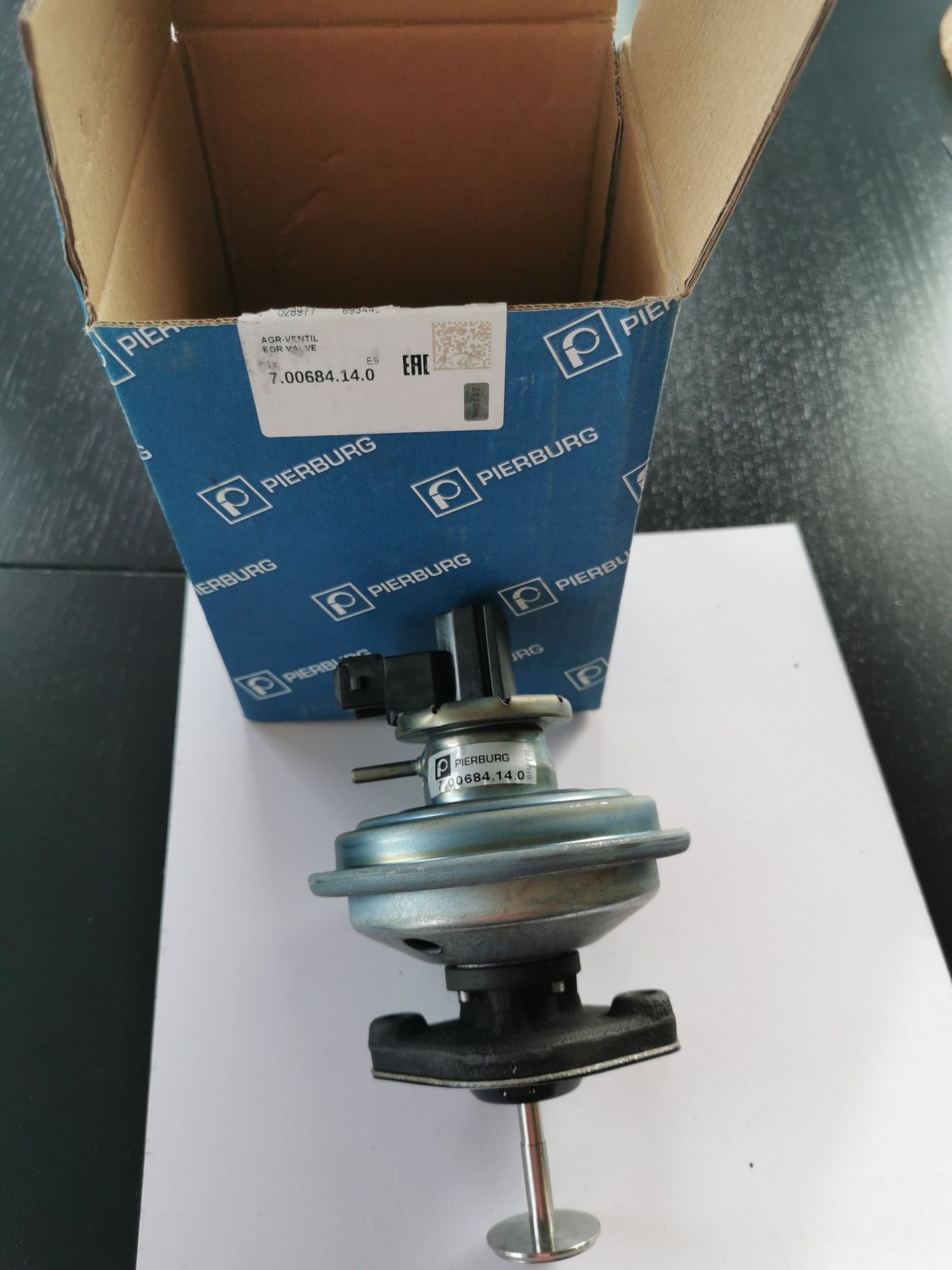 Supapa EGR Pierburg pentru BMW cod 7. 00684. 14. 0 NOU
