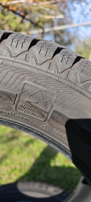 215/65/16 зимни бусови