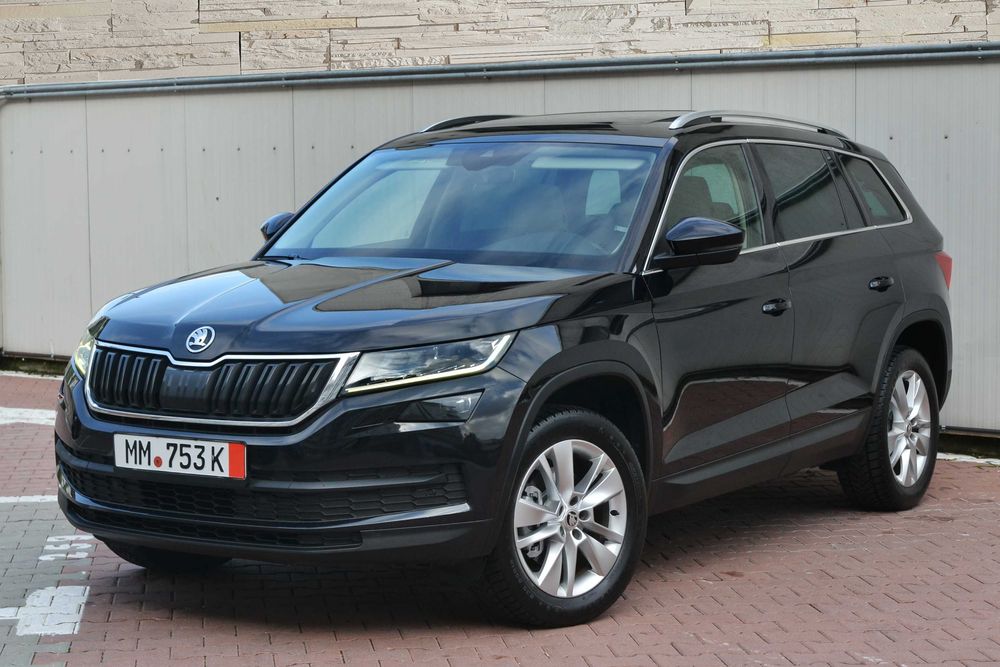 Skoda Kodiaq 2.0 TDI / 4x4 / 7 LOCURI / Distronic / Panoramic