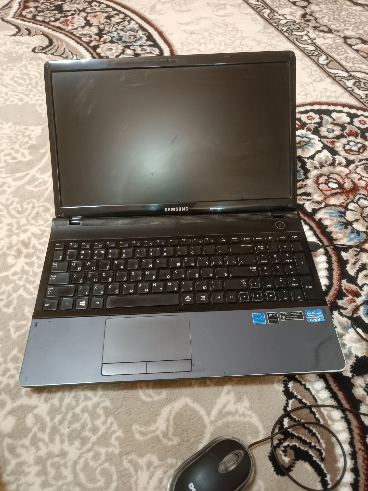 Ноутбук Самсунг i3. 1T. SSD128.