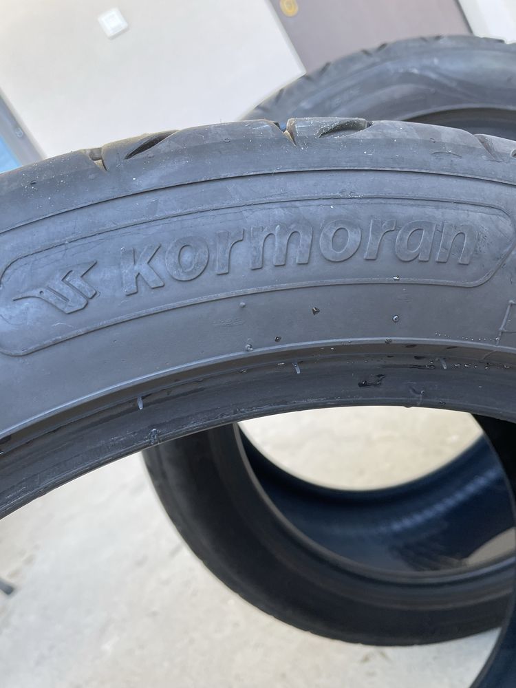 Гуми Корморан 245/45/18