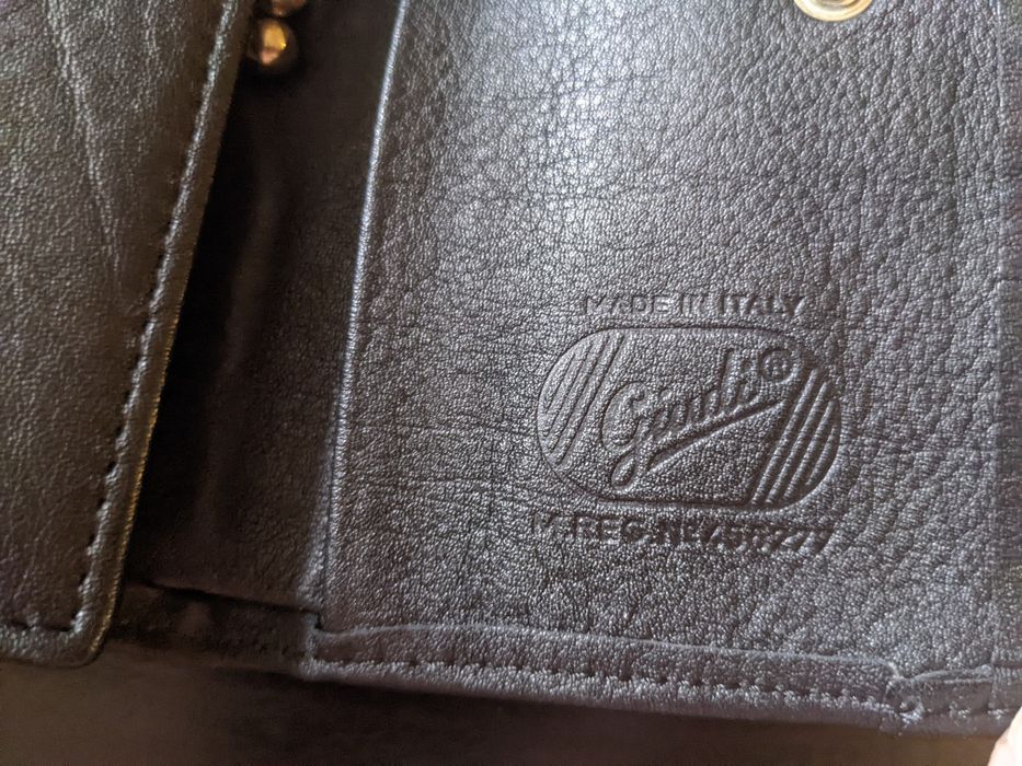 Дамски портфейл Giudi, произведен в Италия
