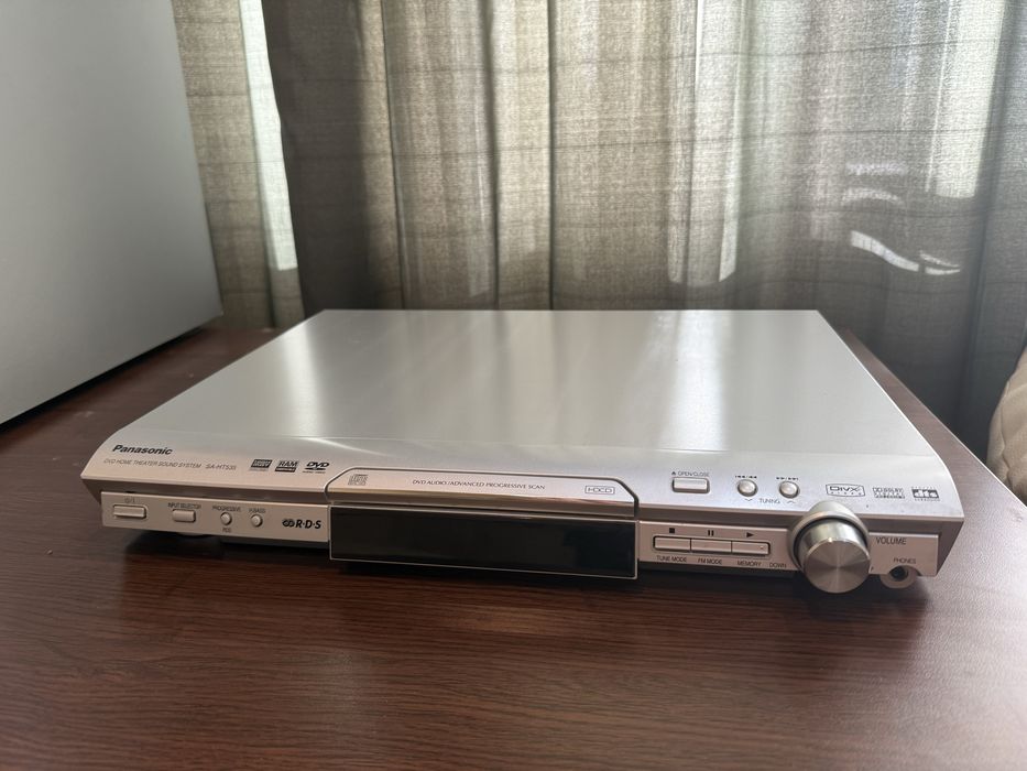 Sistem Home Cinema Panasonic SA-HT755 (5.1) - Stare Excelentă