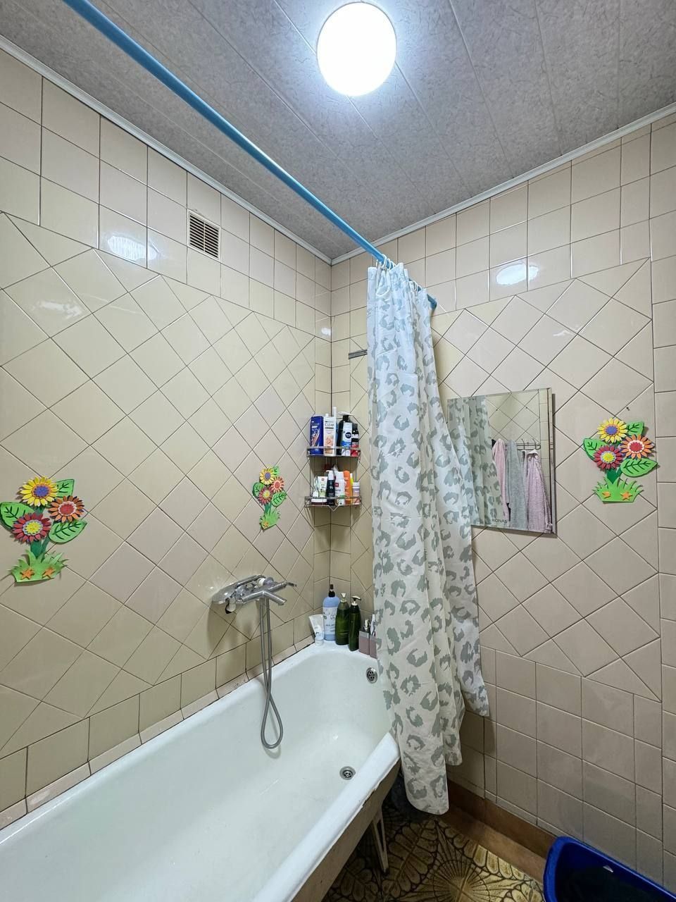 Продаётся квартира Юнусабад 15кв 3/2/4