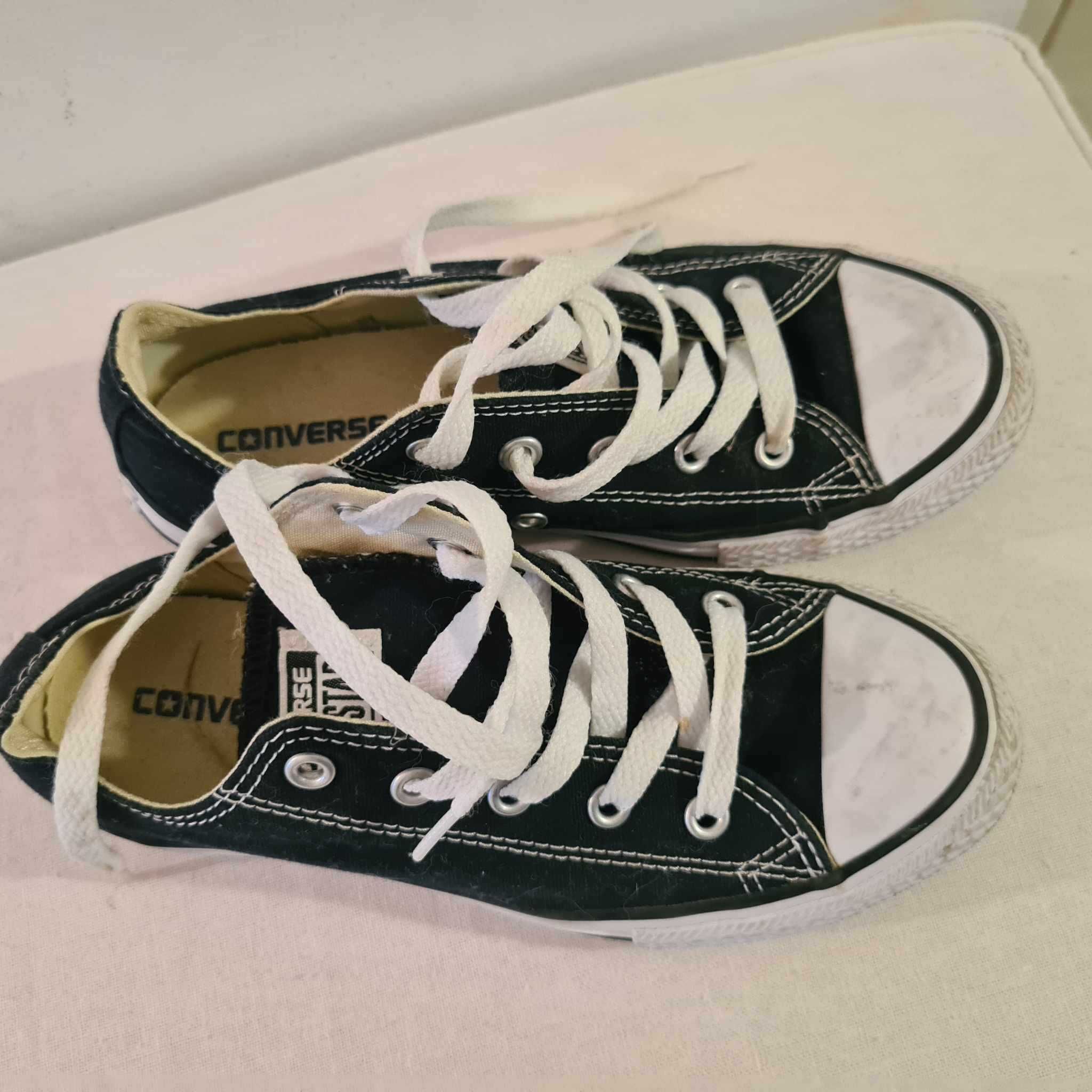 Converse All Star marimea 33 negru stare foarte buna