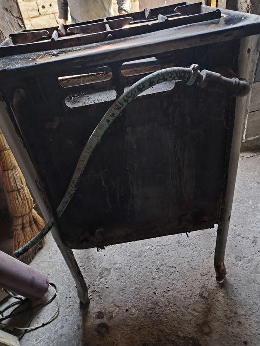 Газовая плита двухкамфорочная