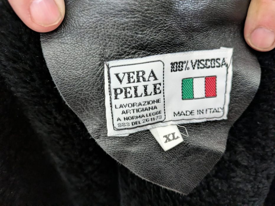 Haina NOU - NOUȚĂ din piele naturală cu interior îmblănit