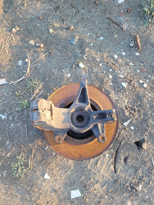 butuc fuzeta renault megan 2 dreapta 1.5 E4