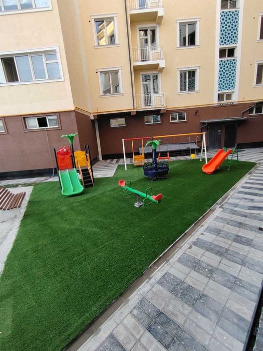 продается квартира. 2-х комнатная. Сквозная. 60м2 по кадастру.