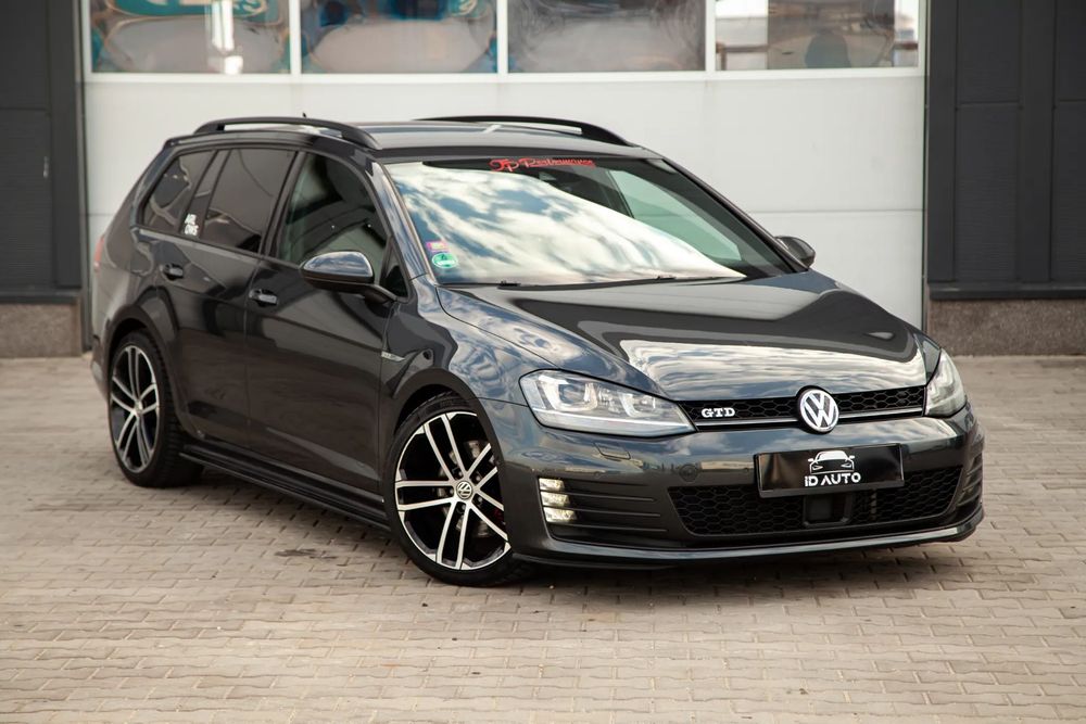 Volkswagen Golf Finantare pe loc / Garantie / Avans 0% / Rate fixe / Doar cu buletinul