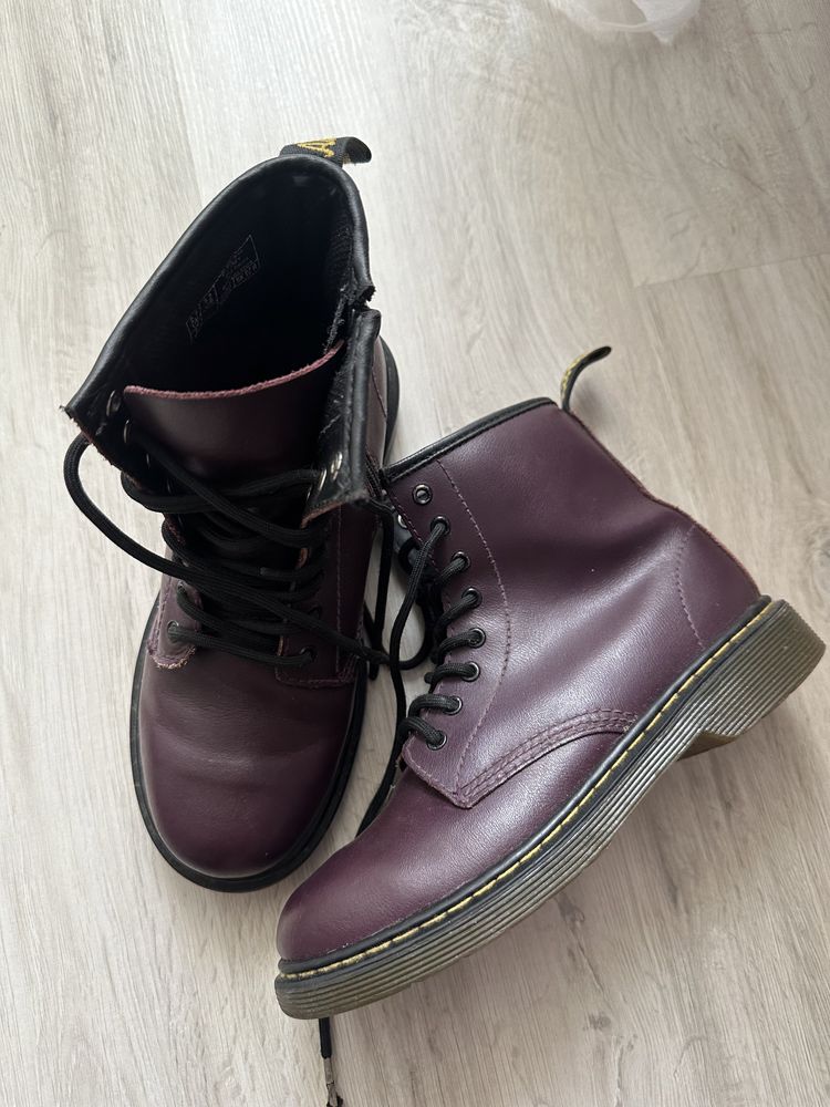 Ghete piele naturală Dr.Martens