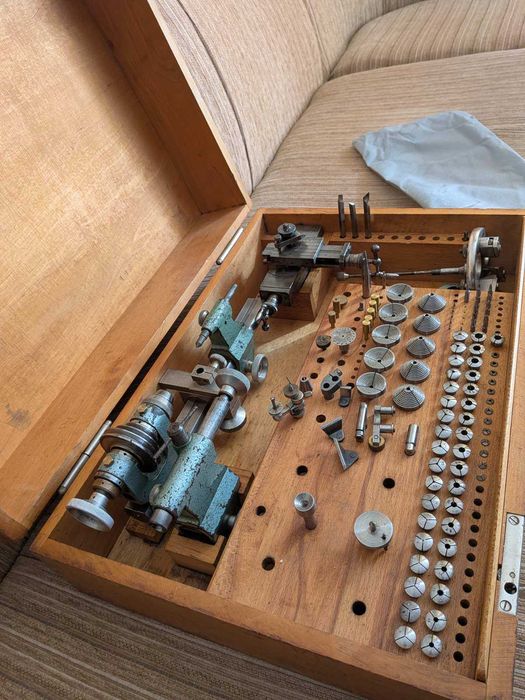 Струг за часовникари