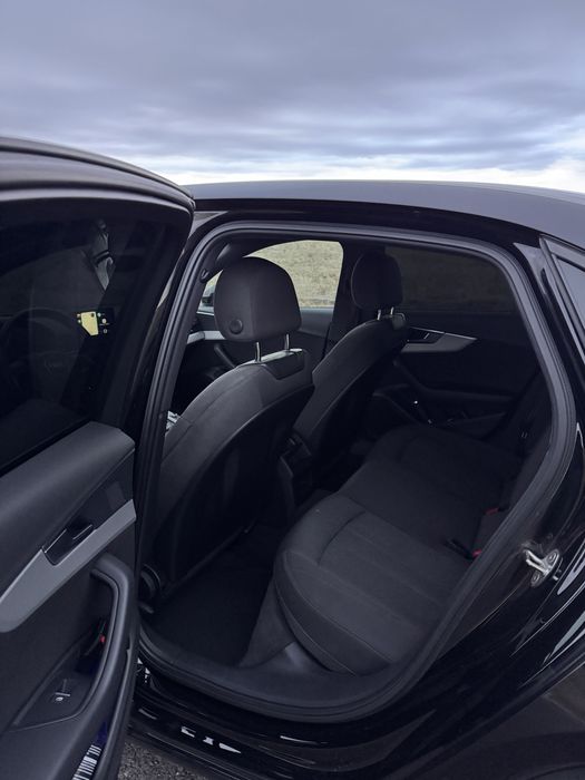 Vând Audi A4 B9 2016