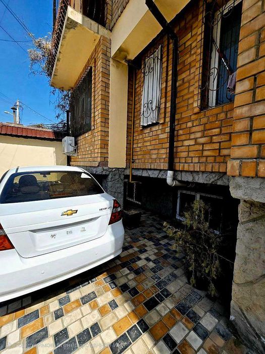 3 хонали студия 63 кв.м метро БуюкИпак йули,ипотека йук