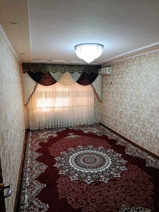 Срочно продаётся 3х комн квартира. На 3 этаже.