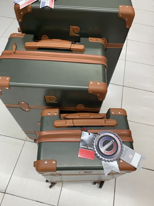 Куфар Pierre Cardin