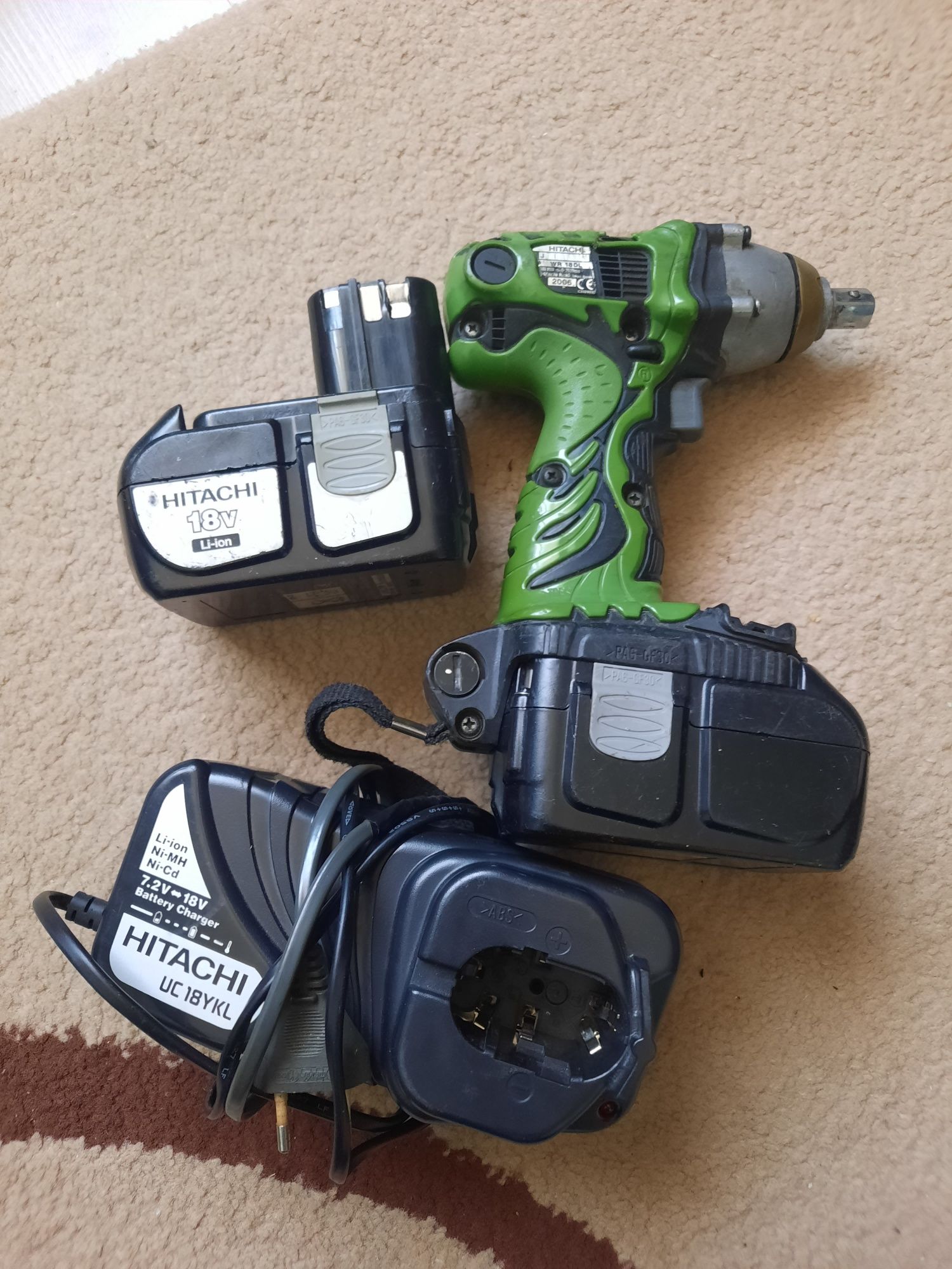 Hitachi cu pătrat 18v