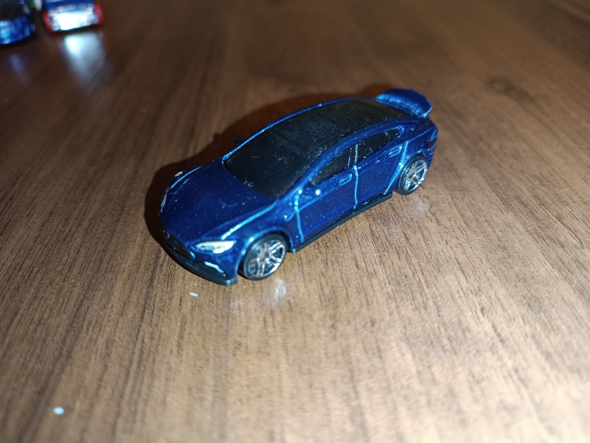 Hot wheels машинки