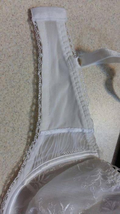 Sutiene calitate la preț pe jumatate