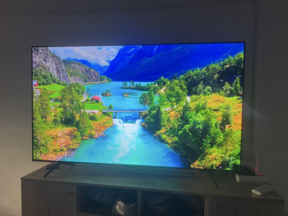 Televizor TCL Qled 4k 164 cm model 65t8b