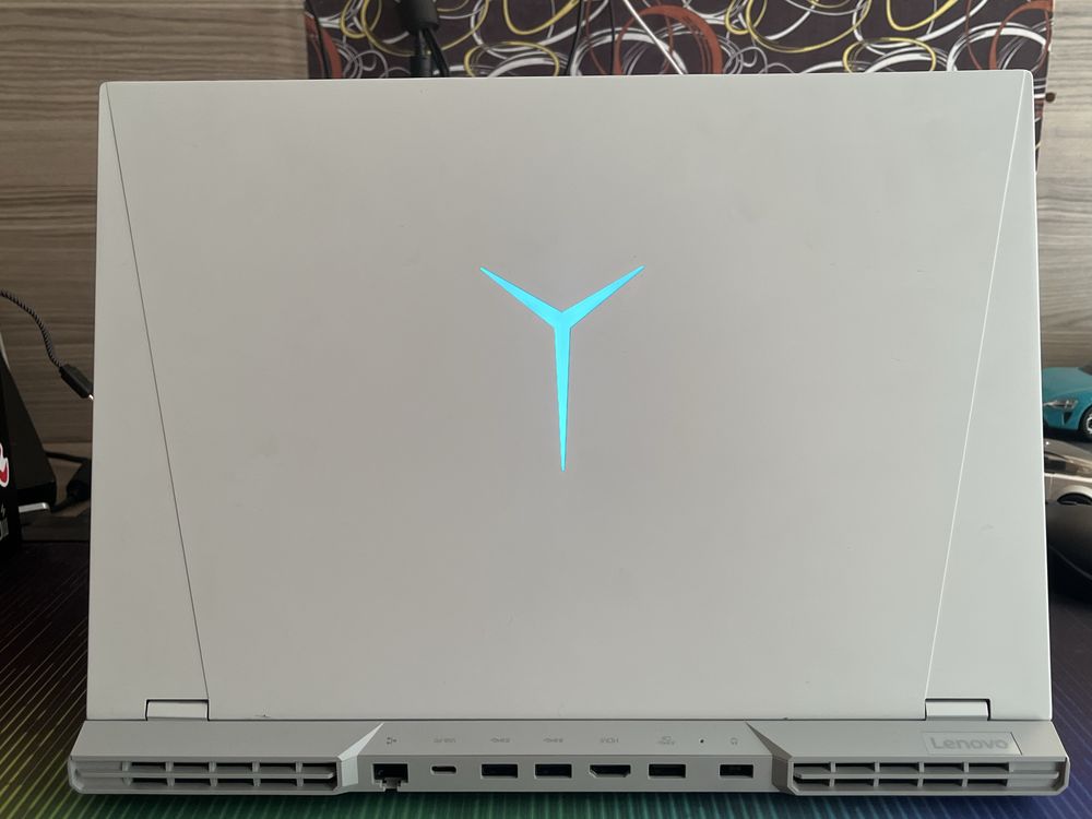 Lenovo Legion 5 pro лаптоп