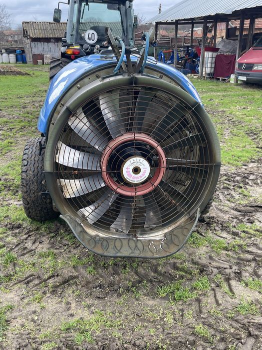 Вентилаторна пръскачка MERTSAN 1600л.