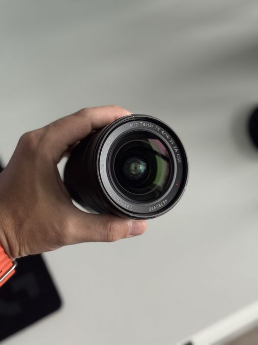 Обектив Sony 16-35 мм