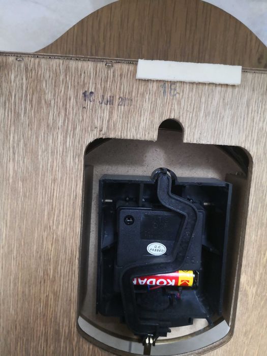 Ceas de perete Hermle cu radio control si pendul