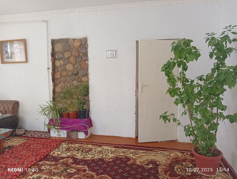 Uy sotiladi Продается дом