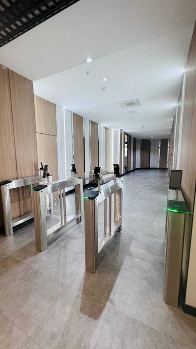 Офисные блоки до 5000 м² в Modera Towers, сдаются готовые с ремонтом.