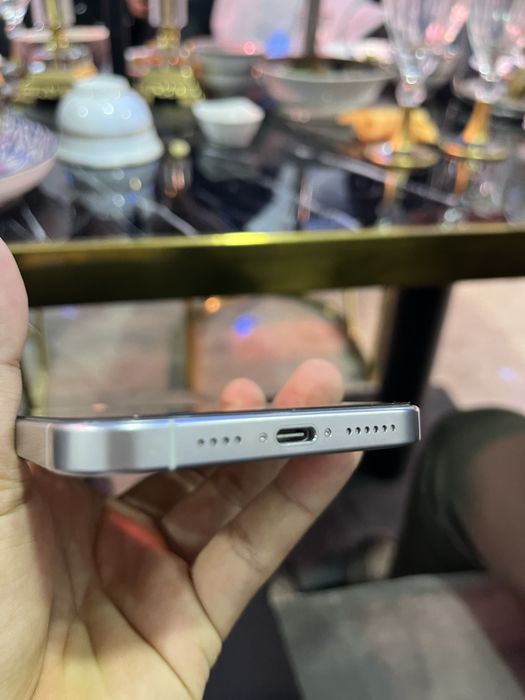 Iphone 16 pro max White 256 talik