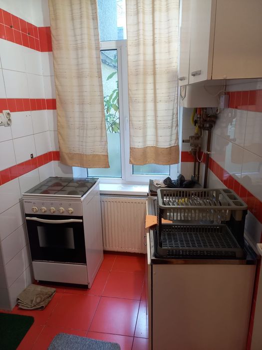 Inchiriez garsoniera in centrul istoric