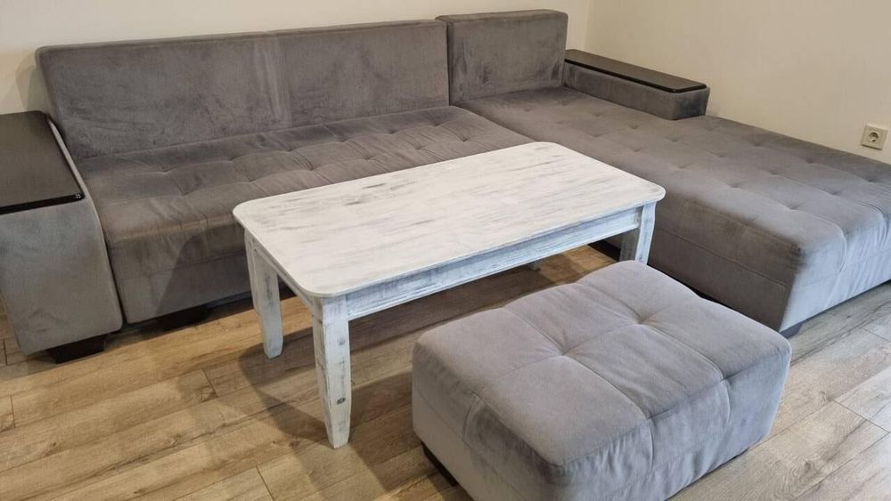 Дава се под наем Тристаен апартамент в Бургас, Братя Миладинови - 100 кв.м за 663 € - Снимка #2